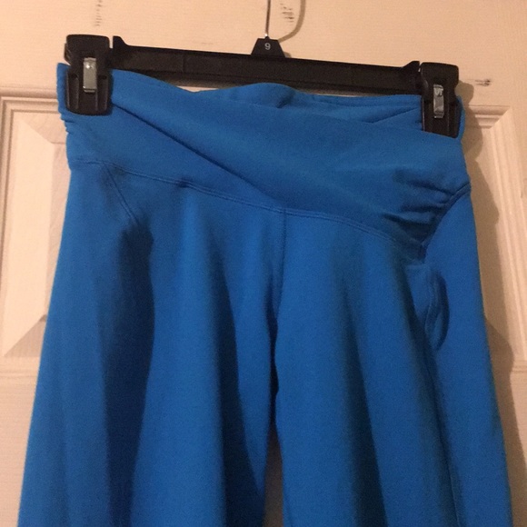 Lululemon size 2 pants - Picture 5 of 5